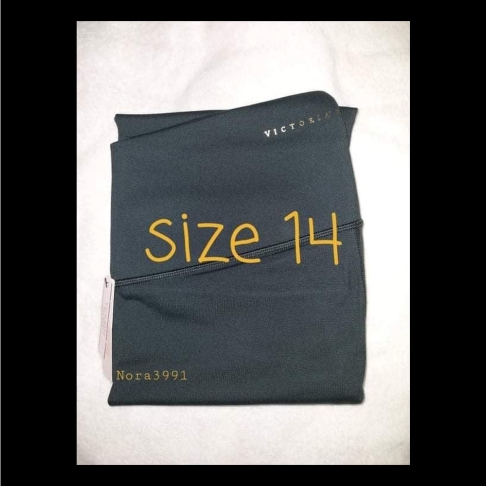 Victoria Secret Legging size 14 NWT - Picture 3 of 3